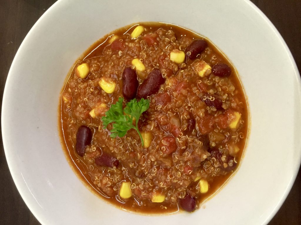 Vegan Chili (con Quinoa) Queen Bee's World